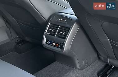 Лифтбек Skoda Superb 2025 в 