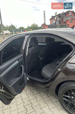 Ліфтбек Skoda Superb 2016 в 
