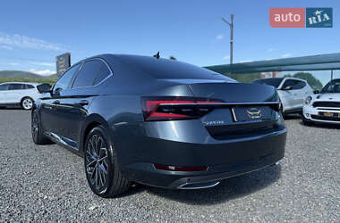 Лифтбек Skoda Superb 2020 в 