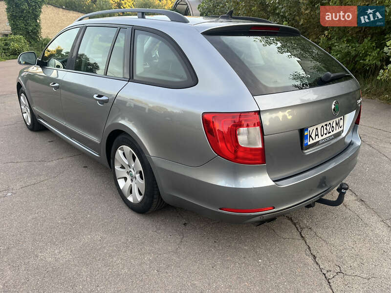 Универсал Skoda Superb 2013 в Запорожье