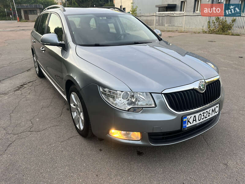 Универсал Skoda Superb 2013 в Запорожье