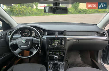 Универсал Skoda Superb 2013 в 