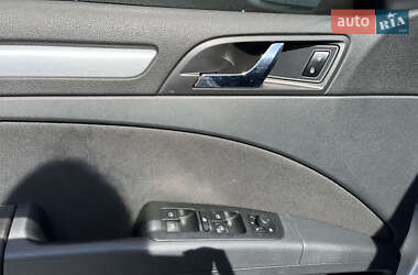 Лифтбек Skoda Superb 2013 в 