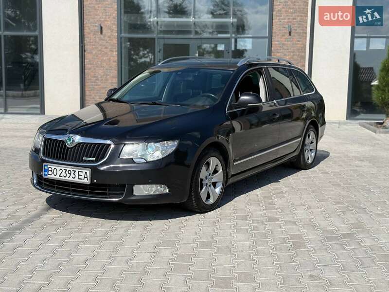 Універсал Skoda Superb 2013 в 