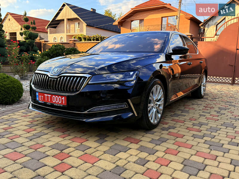 Ліфтбек Skoda Superb 2020 в Мукачевому