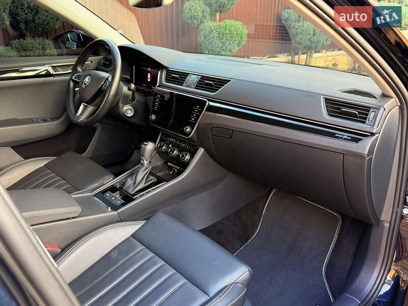 Ліфтбек Skoda Superb 2020 в Мукачевому