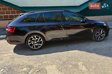 Универсал Skoda Superb 2017 в 