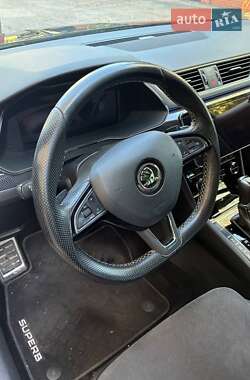 Универсал Skoda Superb 2017 в 