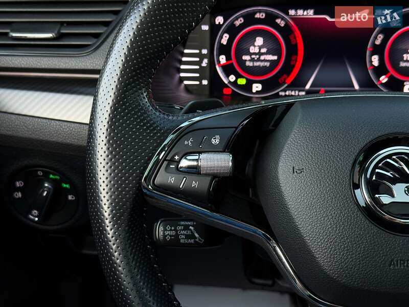 Универсал Skoda Superb 2021 в Луцке