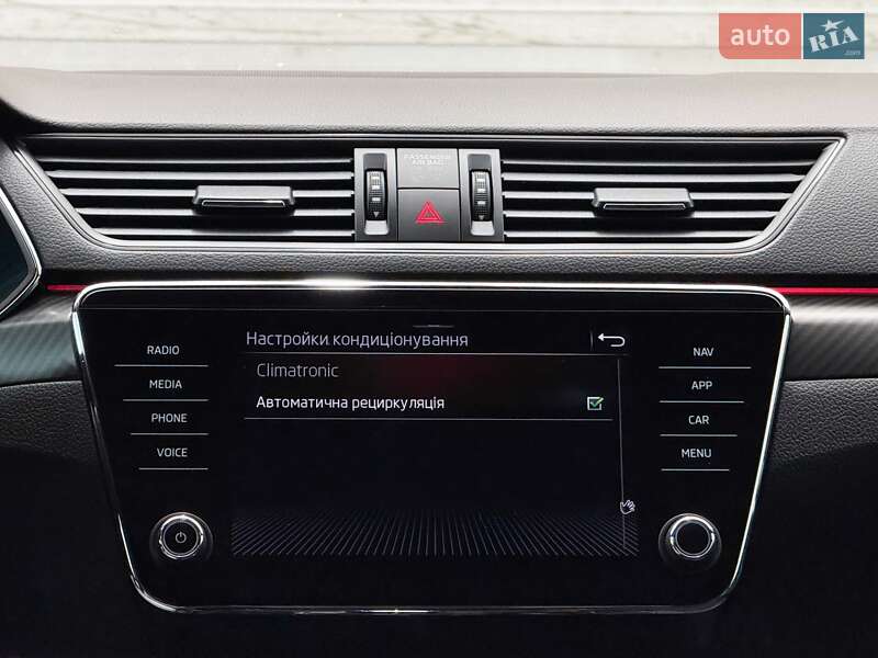 Универсал Skoda Superb 2021 в Луцке