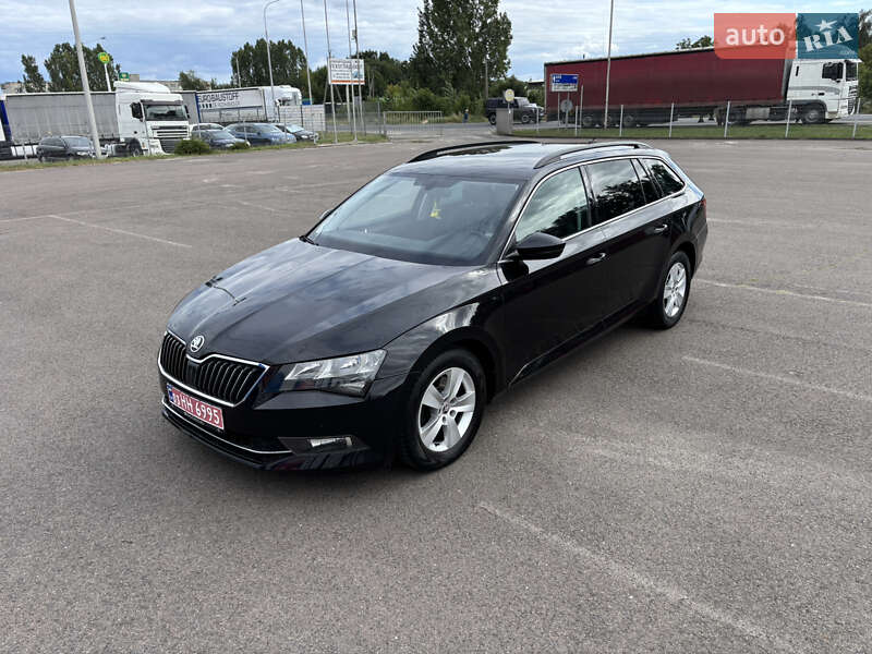 Универсал Skoda Superb 2019 в Ковеле