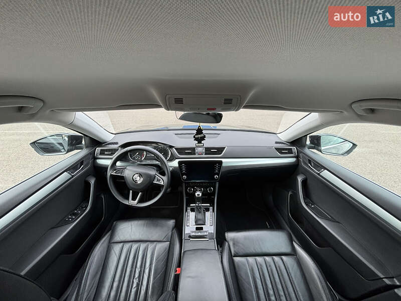 Универсал Skoda Superb 2019 в Ковеле