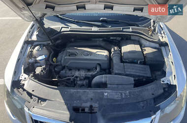 Лифтбек Skoda Superb 2013 в 