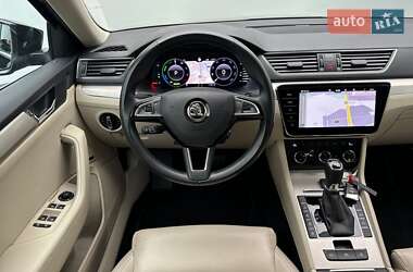 Универсал Skoda Superb 2020 в 