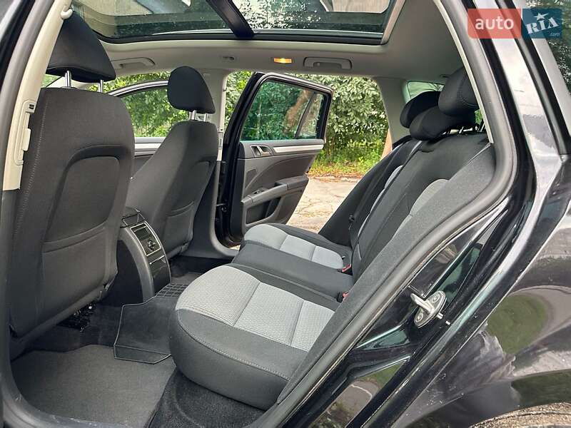 Универсал Skoda Superb 2012 в Виннице фото 24 Универсал Skoda Superb 2012 в Виннице