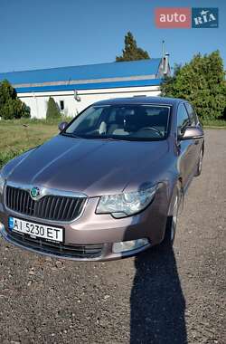 Лифтбек Skoda Superb 2012 в Киеве