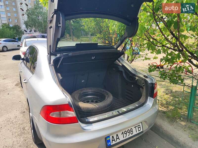 Ліфтбек Skoda Superb 2010 в Шостці