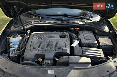 Универсал Skoda Superb 2014 в 