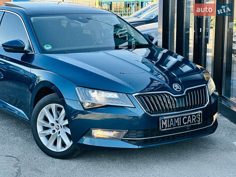 Лифтбек Skoda Superb 2018 в Харькове