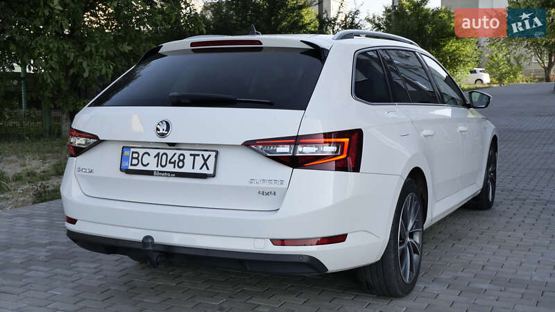 Универсал Skoda Superb 2019 в Львове