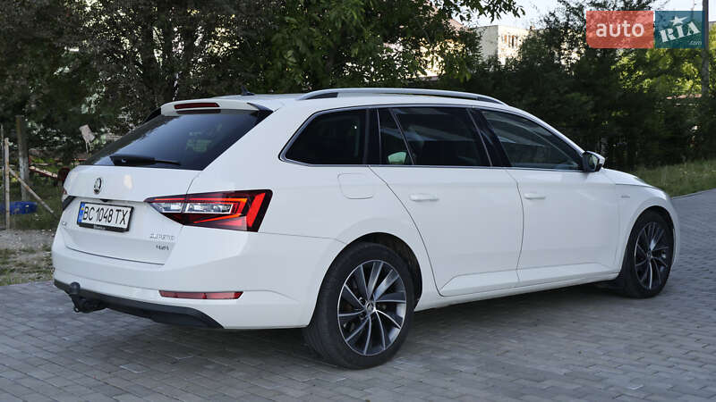 Универсал Skoda Superb 2019 в Львове