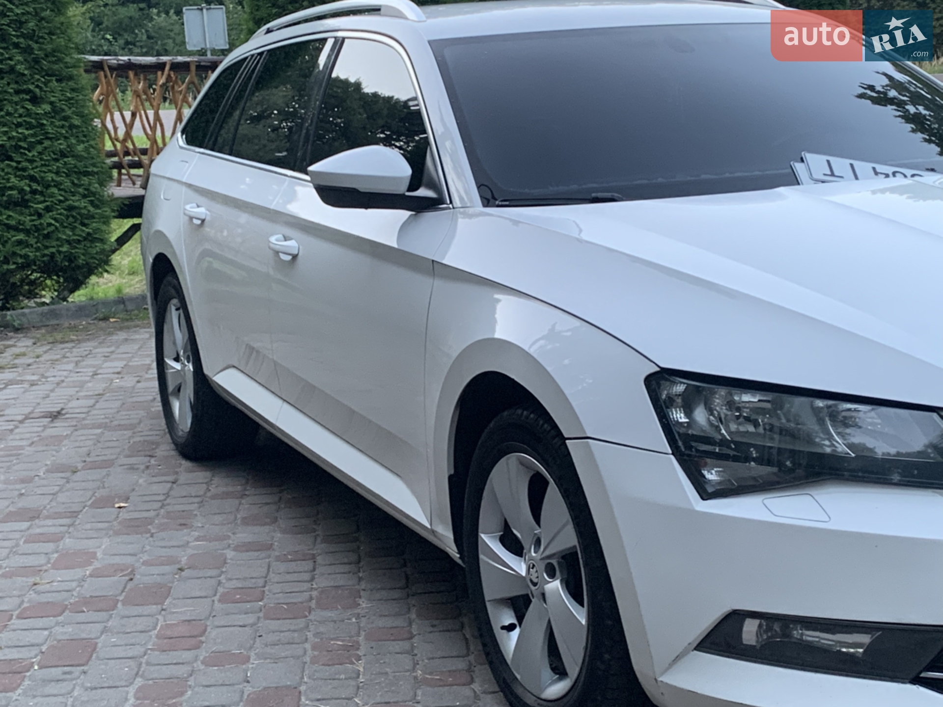 2017 Skoda Superb - мініатюра 18