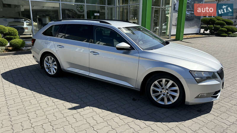 Универсал Skoda Superb 2017 в Луцке