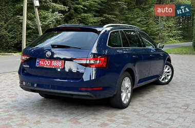 Универсал Skoda Superb 2018 в 