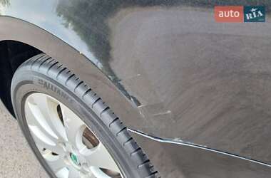 Лифтбек Skoda Superb 2010 в 