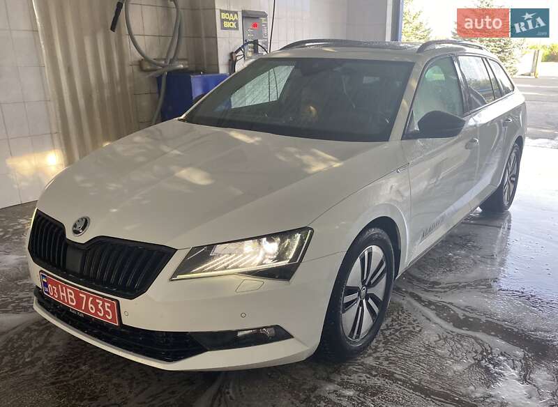 Универсал Skoda Superb 2019 в 