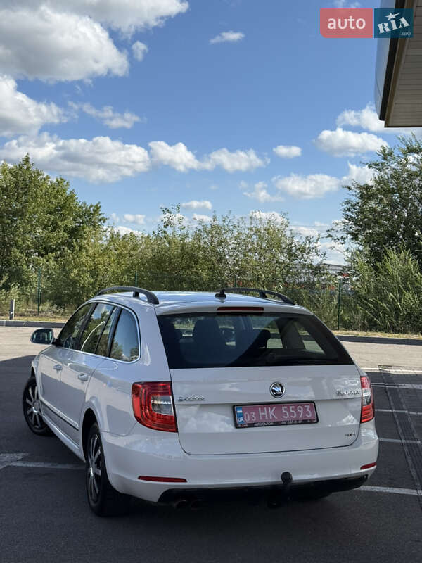 Универсал Skoda Superb 2014 в Днепре