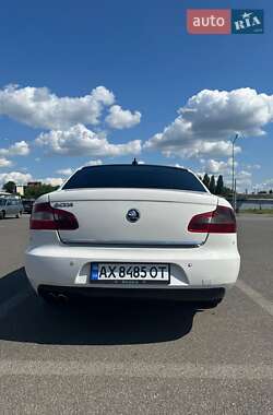 Лифтбек Skoda Superb 2009 в 
