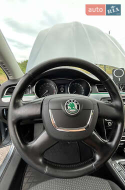 Лифтбек Skoda Superb 2009 в 