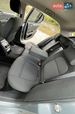 Лифтбек Skoda Superb 2009 в 