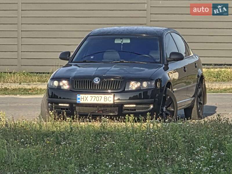 Лифтбек Skoda Superb 2008 в 