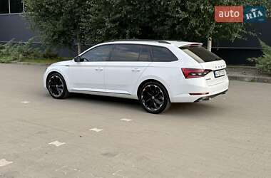 Универсал Skoda Superb 2020 в 