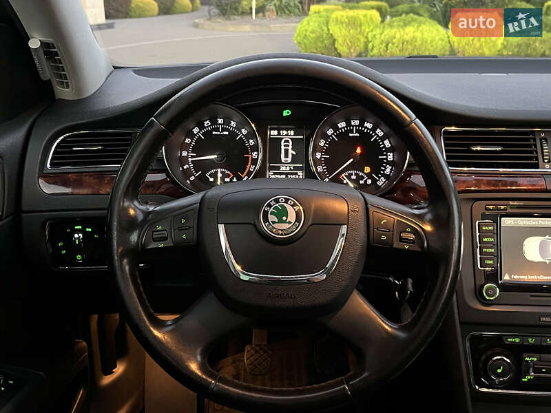 Универсал Skoda Superb 2010 в Стрые