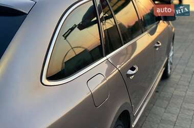 Універсал Skoda Superb 2010 в Ужгороді