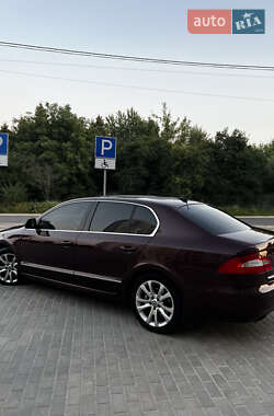 Лифтбек Skoda Superb 2008 в 