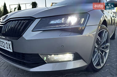 Лифтбек Skoda Superb 2018 в 