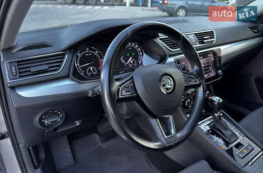 Лифтбек Skoda Superb 2018 в 