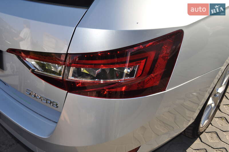 Универсал Skoda Superb 2017 в Житомире