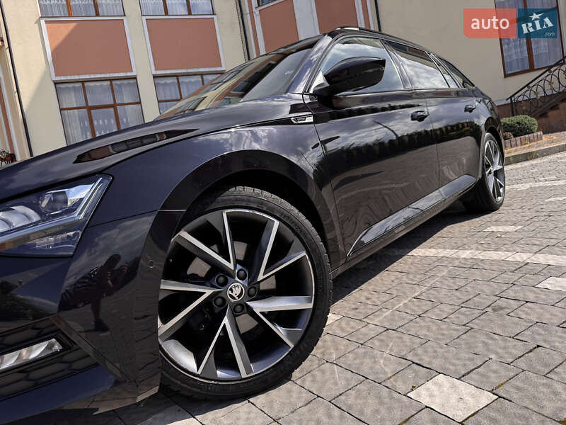 Универсал Skoda Superb 2020 в Дрогобыче