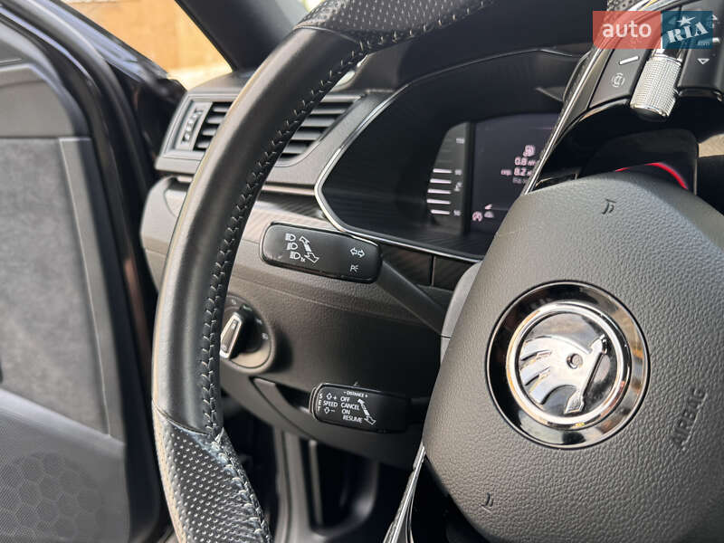 Универсал Skoda Superb 2020 в Дрогобыче