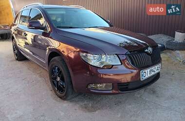 Універсал Skoda Superb 2010 в Первомайську