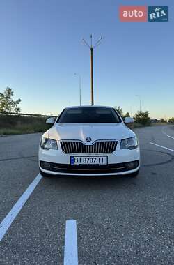 Лифтбек Skoda Superb 2015 в Полтаве