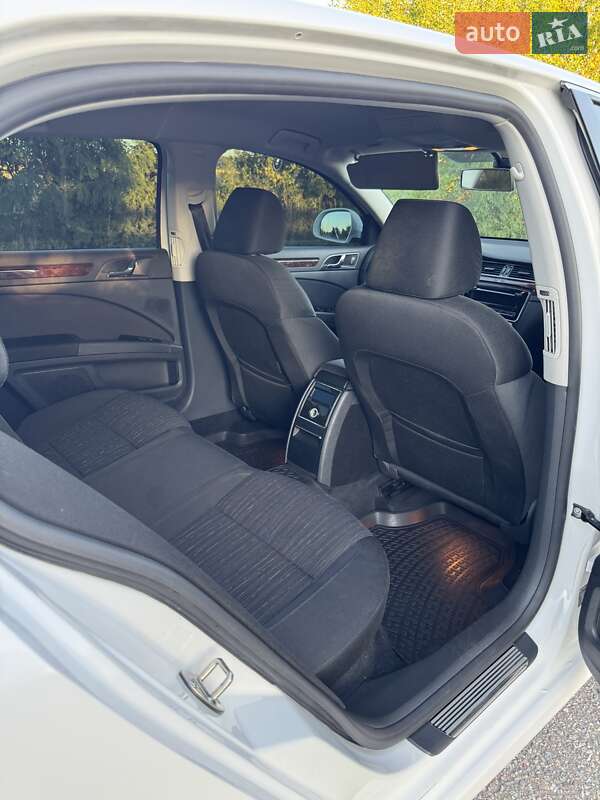 Лифтбек Skoda Superb 2015 в Полтаве