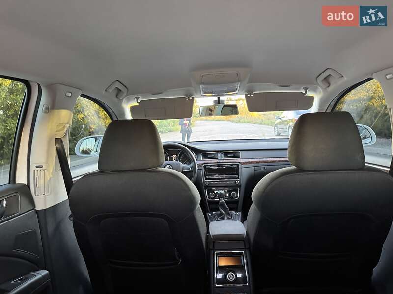 Лифтбек Skoda Superb 2015 в Полтаве