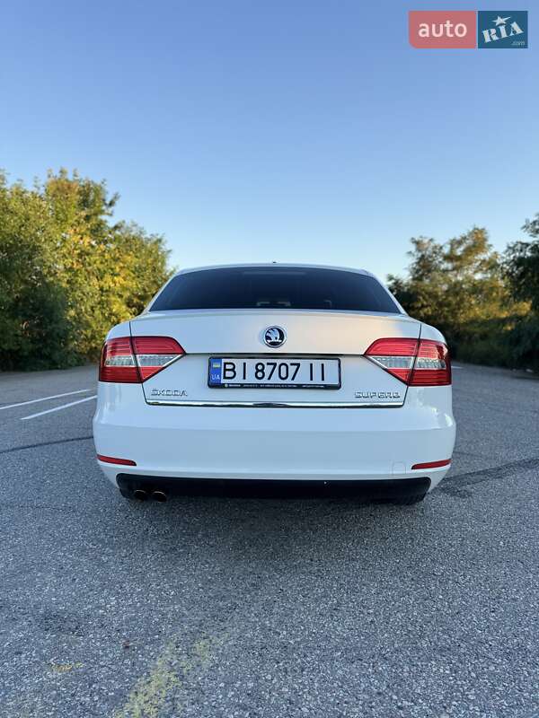 Лифтбек Skoda Superb 2015 в Полтаве