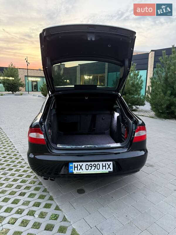 Лифтбек Skoda Superb 2008 в Хмельницком